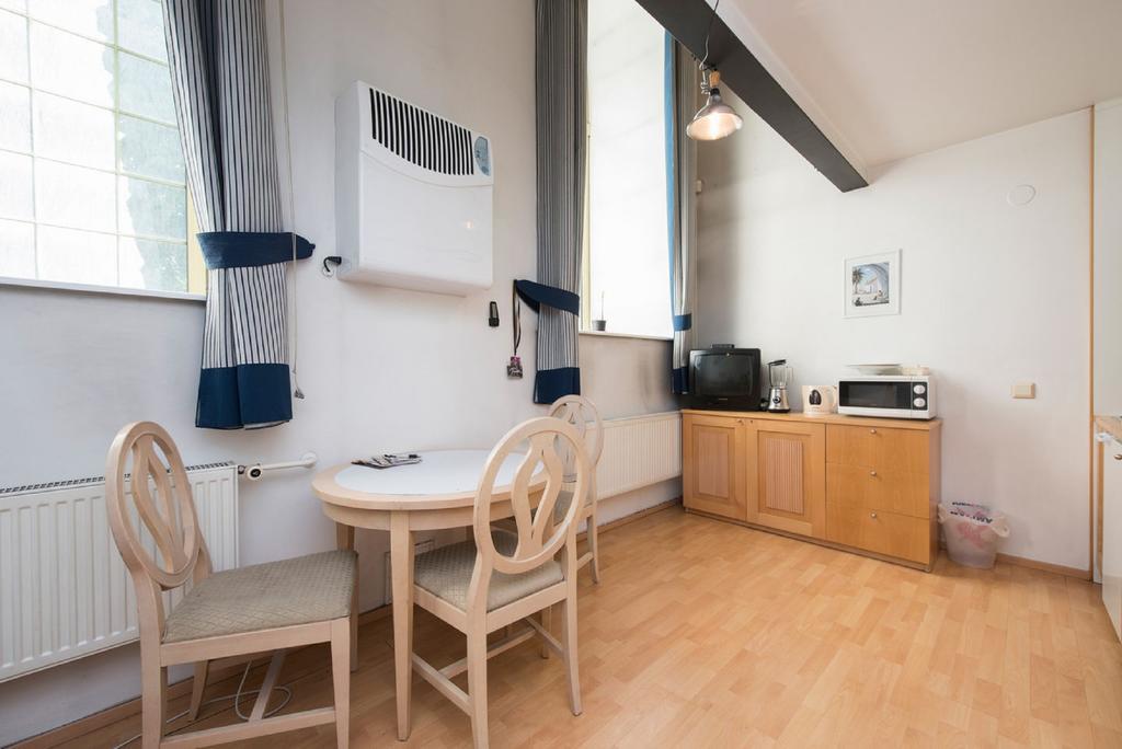 Cozy Loft Near Old Town Apartment Tallinn Exterior foto